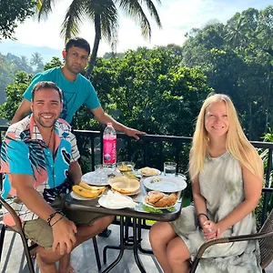 https://hanthana-view.kandyhotelsnow.com