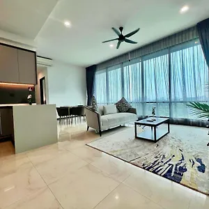 https://baecation-home-opus-residence.kualalumpurs-hotels.com