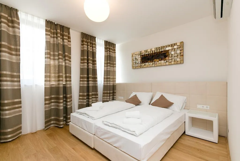 Vienna Stay Apartments Castellez 1020