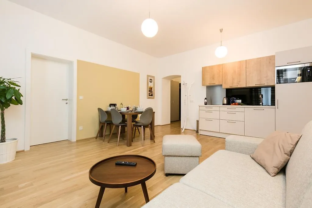 Vienna Stay Apartments Castellez 1020